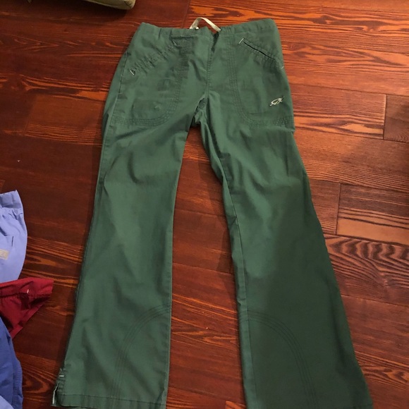 Medical Uniform - Picture 1 of 2